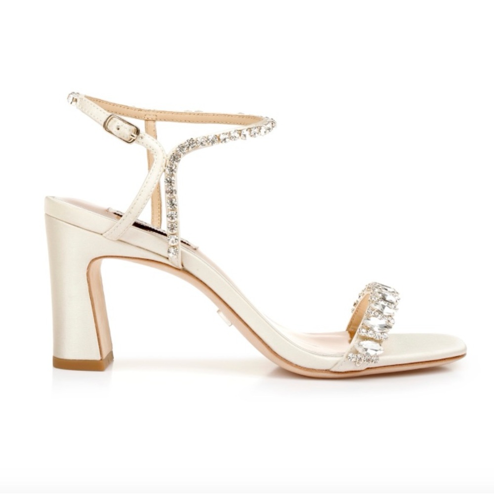 Badgley Mischka Marilee Jeweled Heels Women's Size 6 - Picture 7 of 8